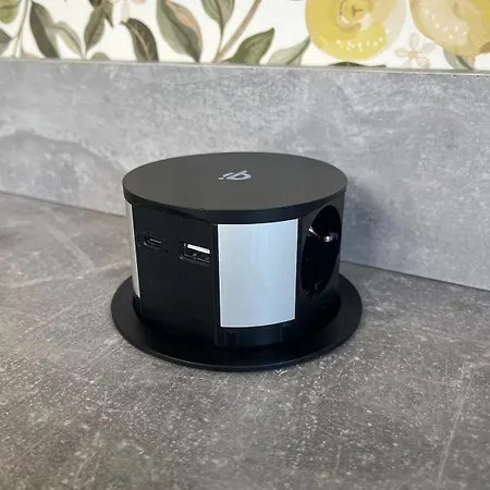 Minihus Med Sovehems Og Sovesofa * Fredrikstad